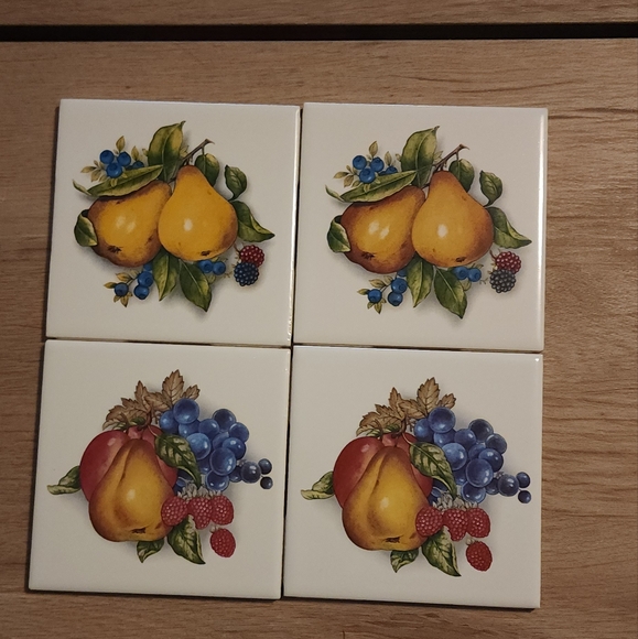 4 tile coasters with fruit and flowers - Picture 1 of 2